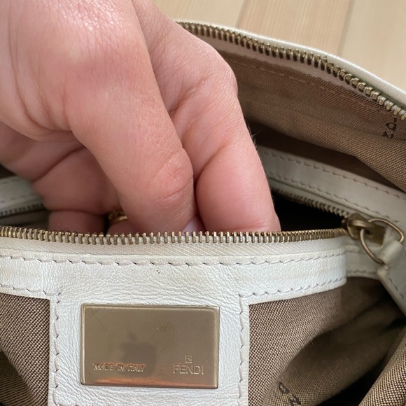 Vintage Fendi White Zucca Chef Hobo Bag - Picture 4 of 13